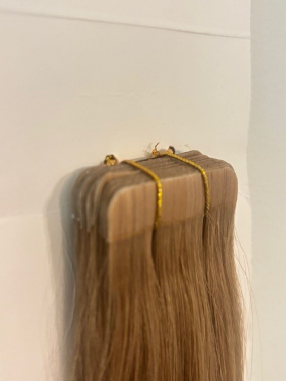 Virgin Hair Remy Cuticle Cut Tape Hair Extensions 20" Golden Blonde Grade AAA - Picture 3 of 10